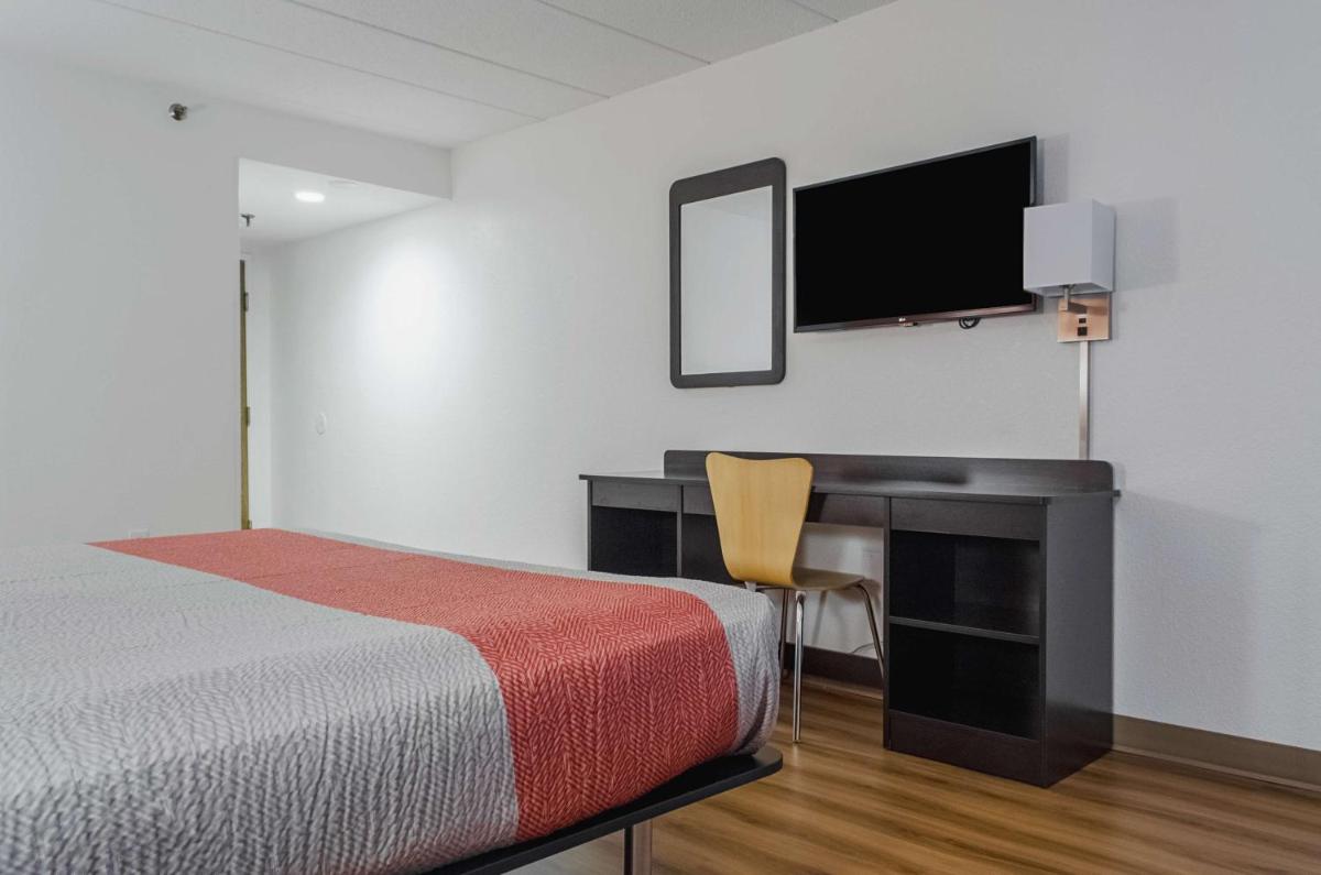 Motel 6-Brockton, MA - Housity