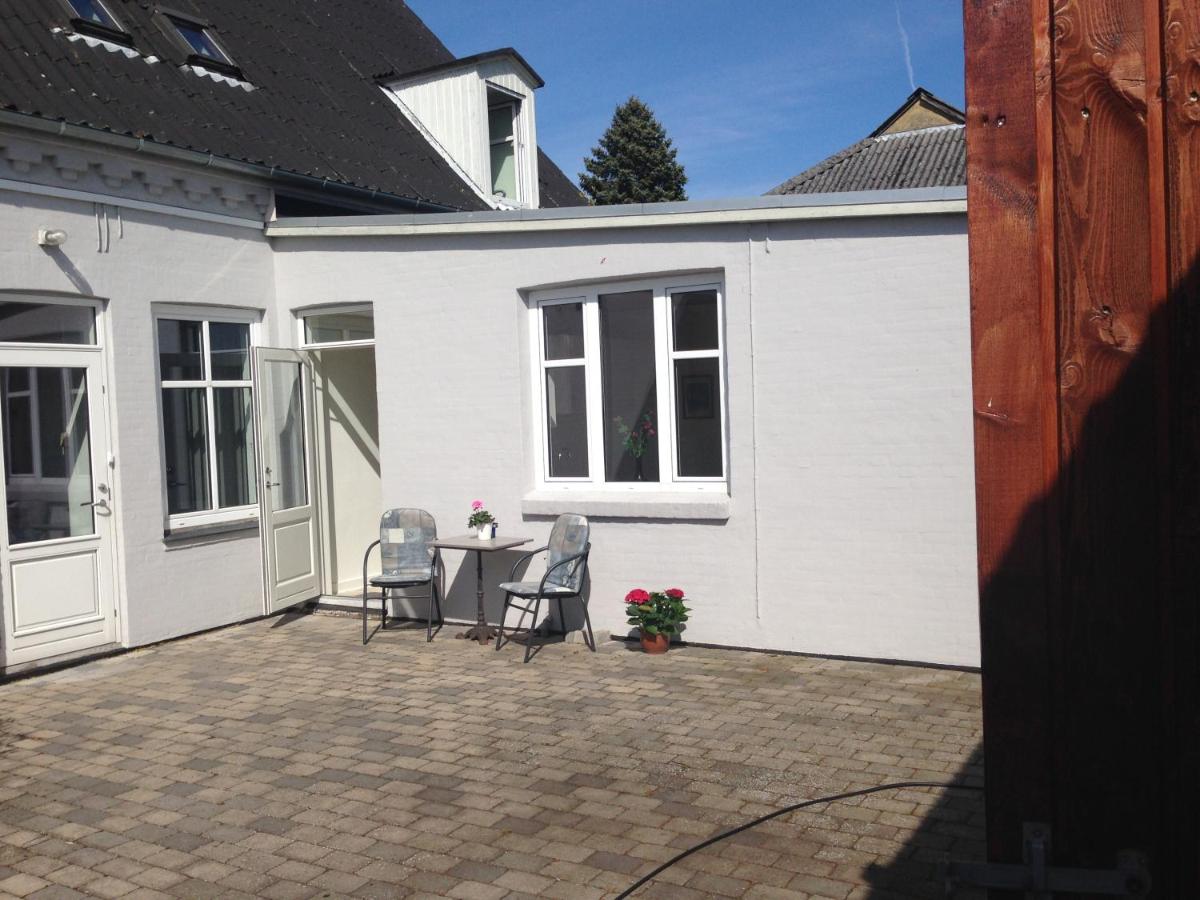 Klarskov Bed & Breakfast - Housity