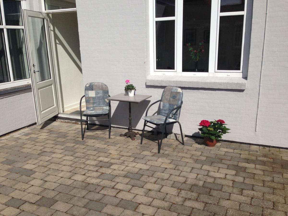 Klarskov Bed & Breakfast - Housity