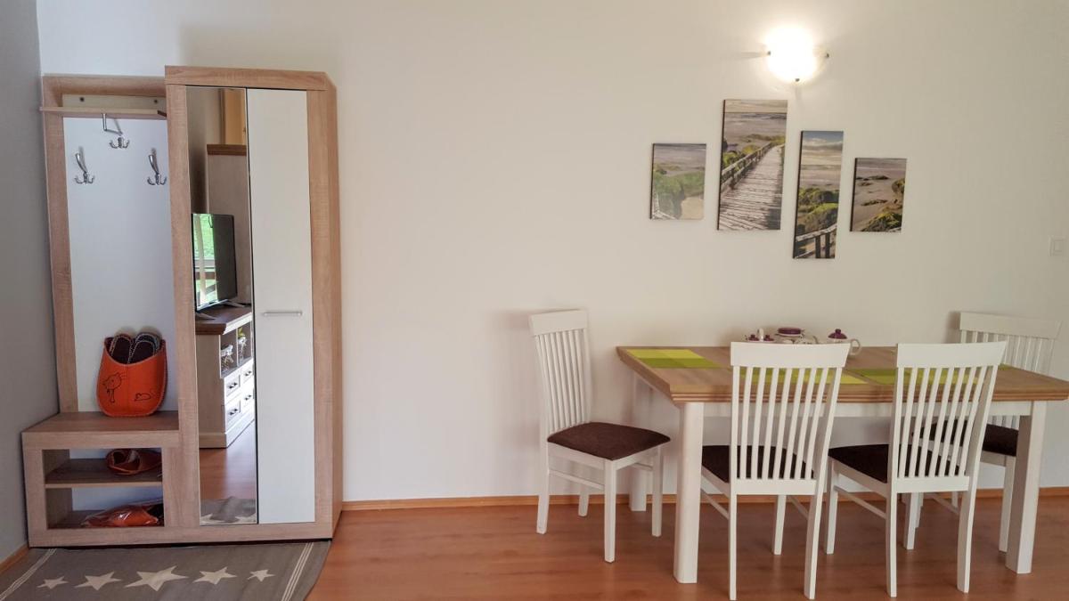 Pinewood Valley Oasis - Housity