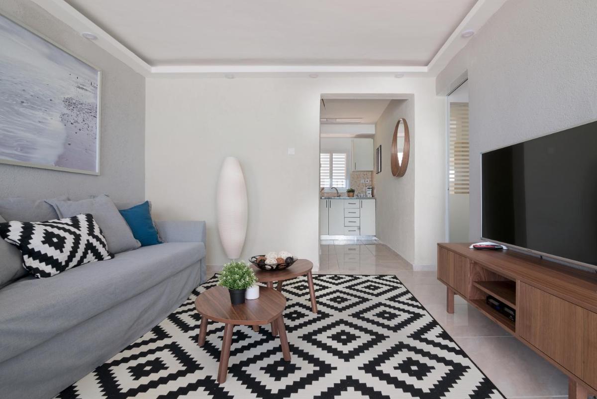 Dream On the Beach - Housity