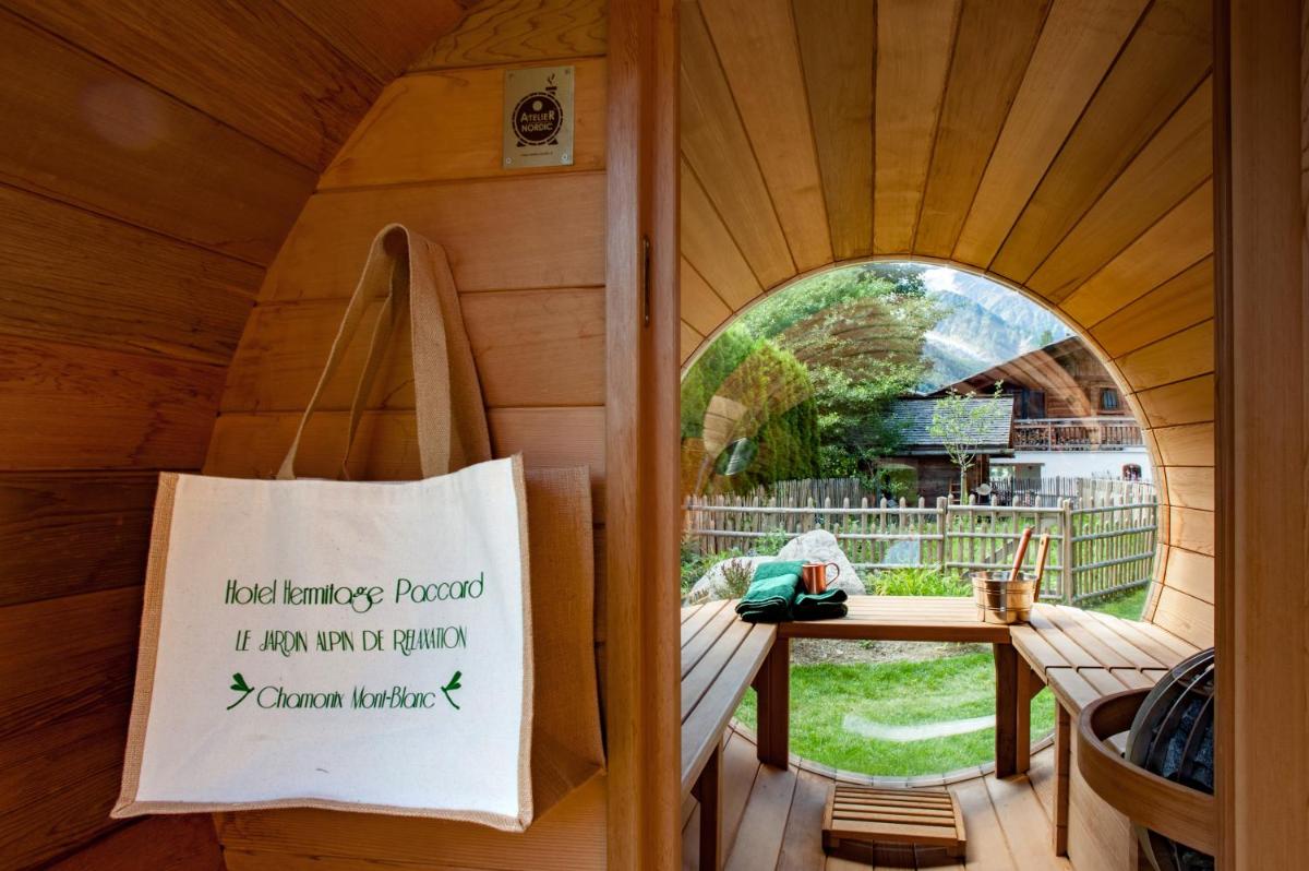 Coin salon dans l'établissement Chalet-Hôtel Hermitage