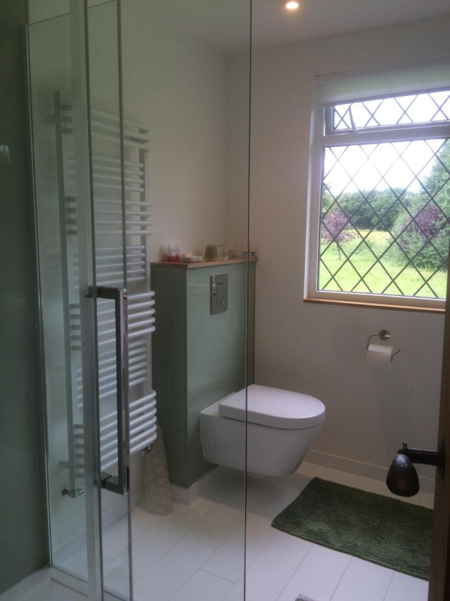 West Lodge B&B - Housity
