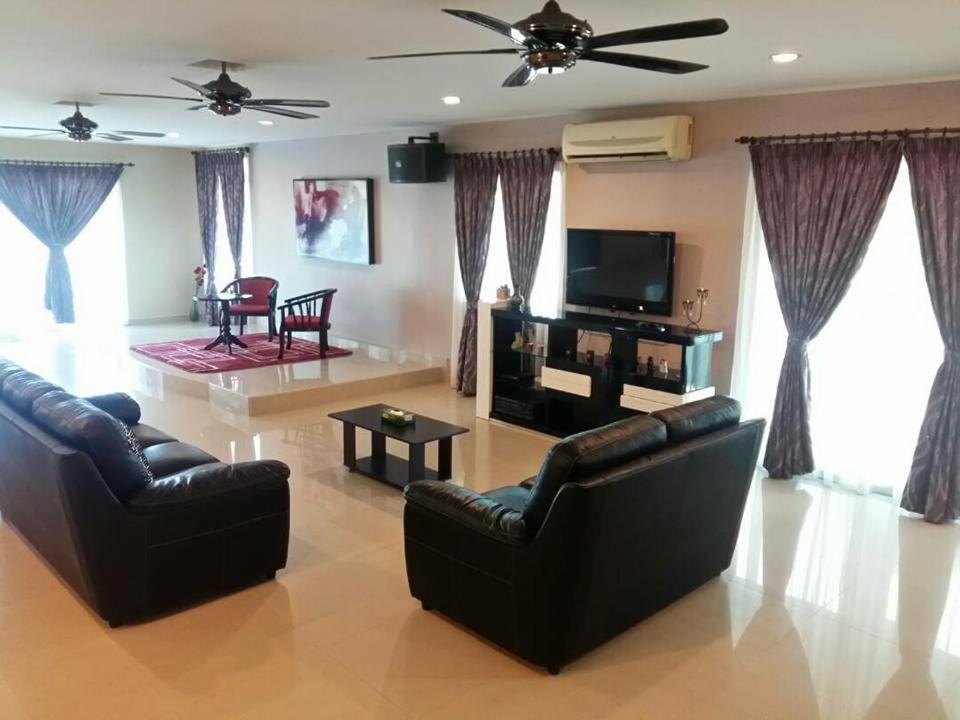 Port Dickson Holiday Home Villa - Housity