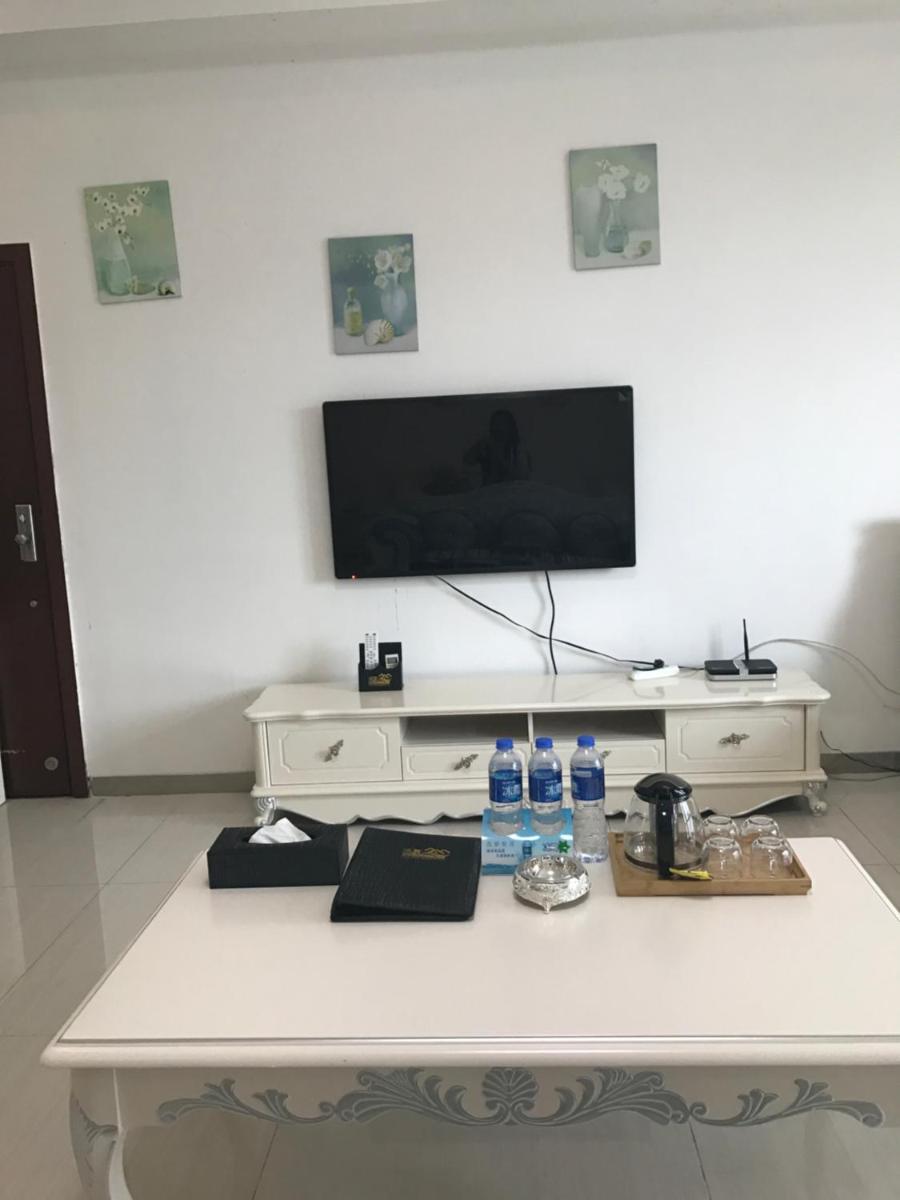 Moon Shine Apartment Hotel - Housity