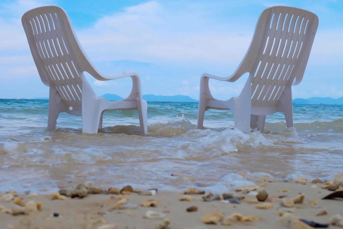 White Sand Halal House Krabi - Housity