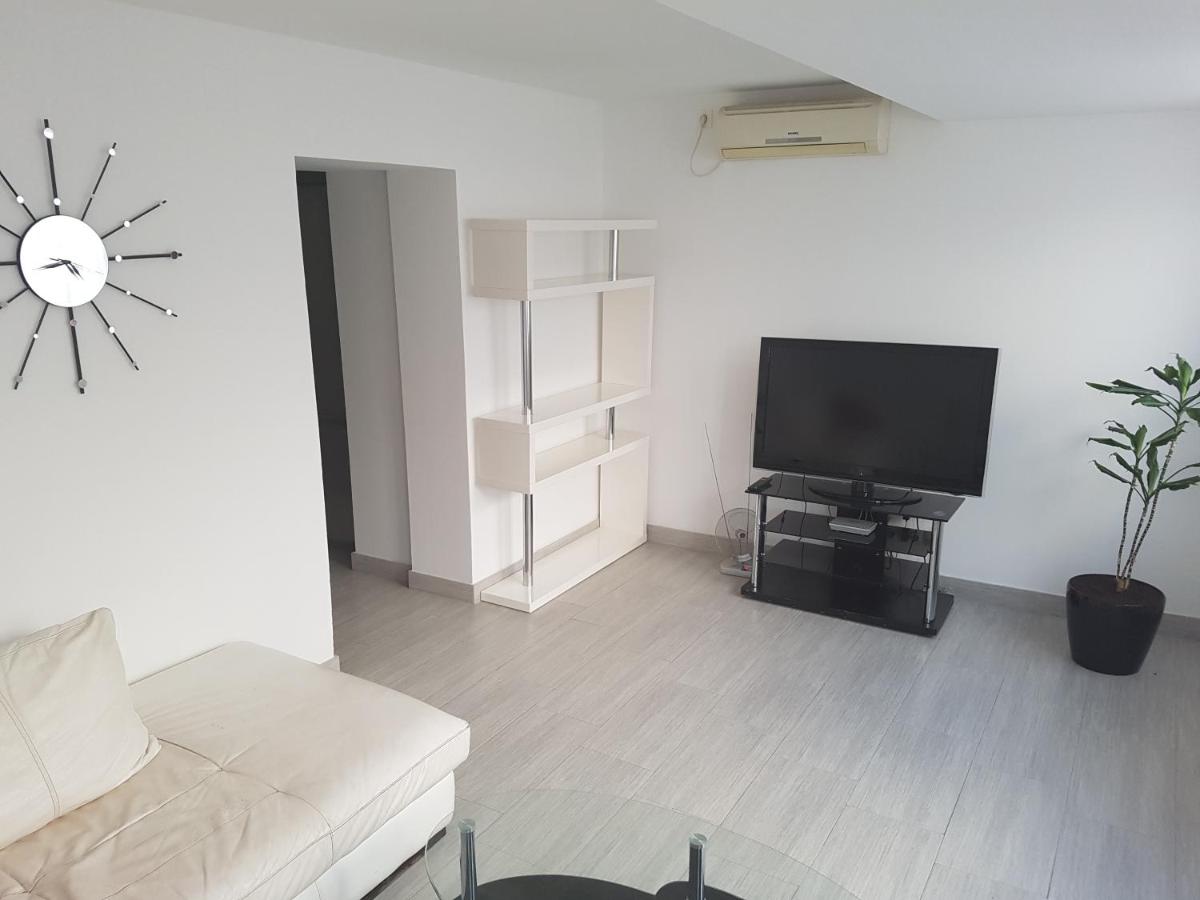 Zorić Apartments & Rooms - Housity
