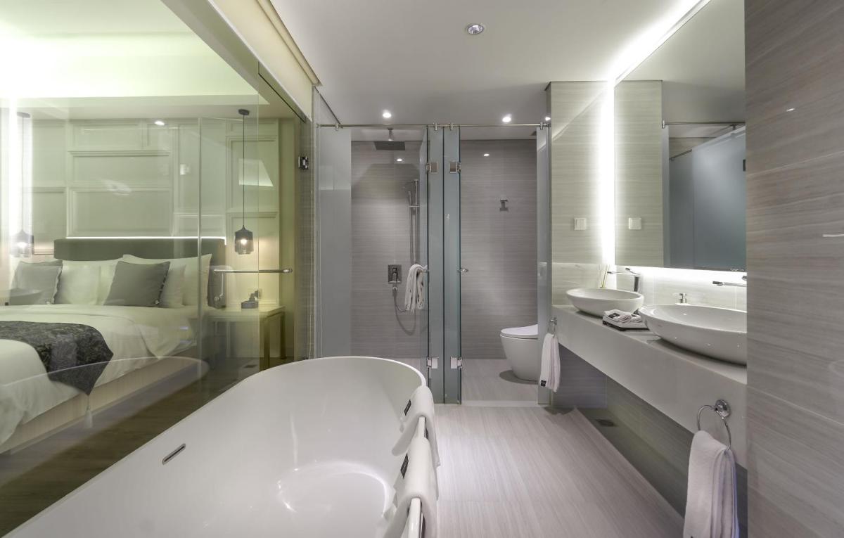 Vertu Harmoni Jakarta - Housity