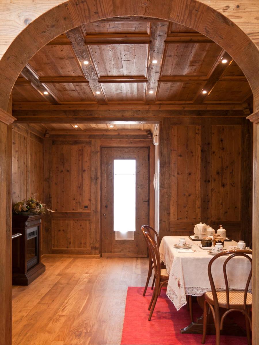 B&B alla Piazzetta - Housity
