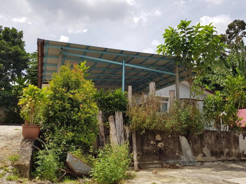 Homestay Kampung Selamat - Housity