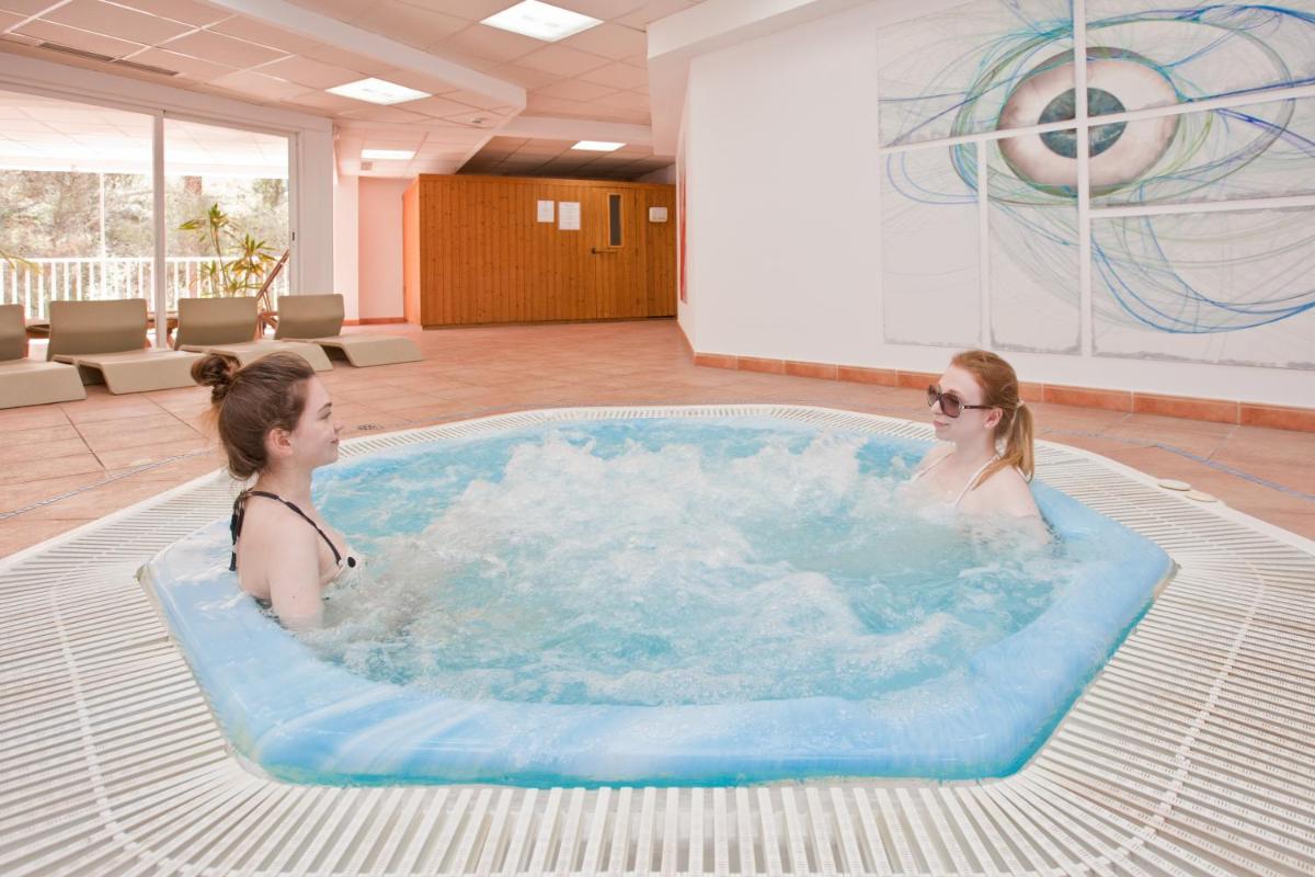 Clientes alojados en azuLine Hotel Bahamas y Bahamas II