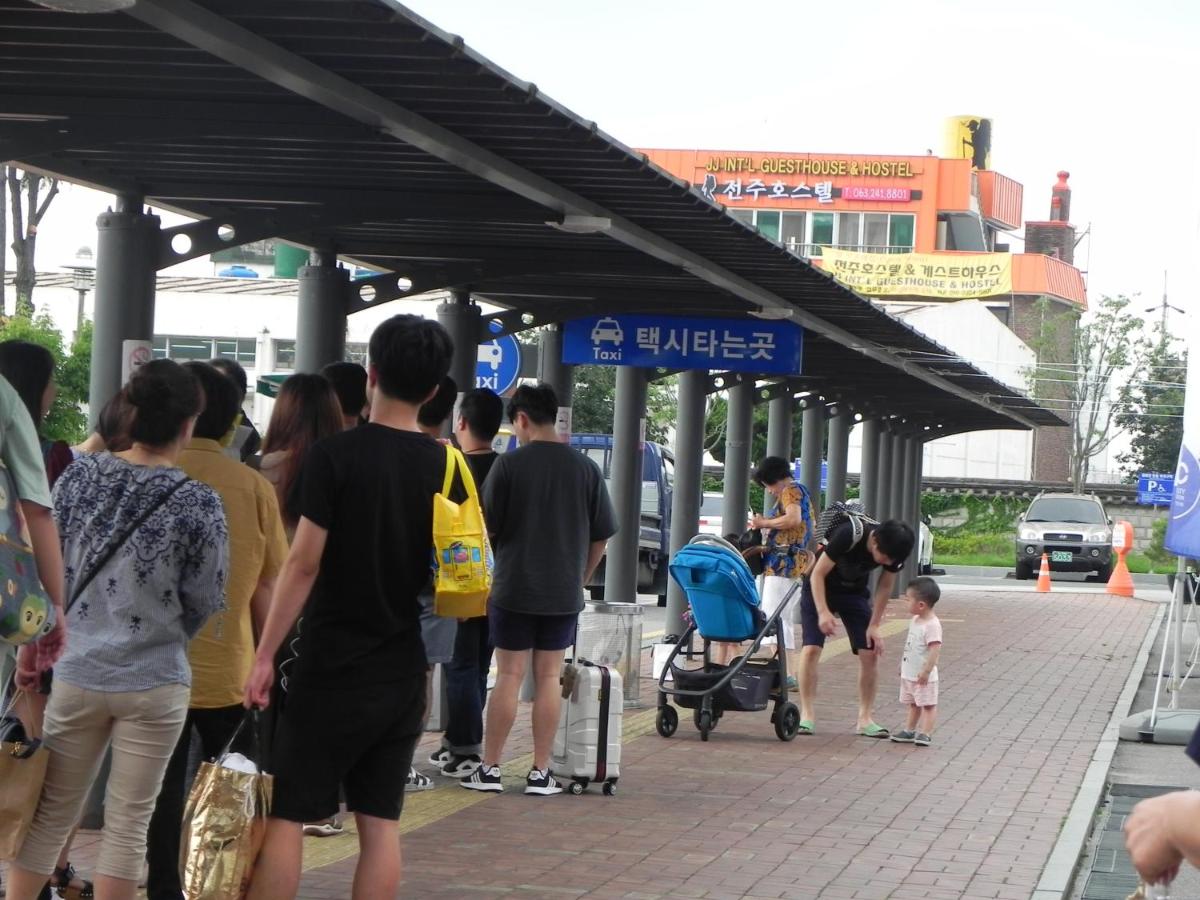 Jeonju International Hostel - Housity