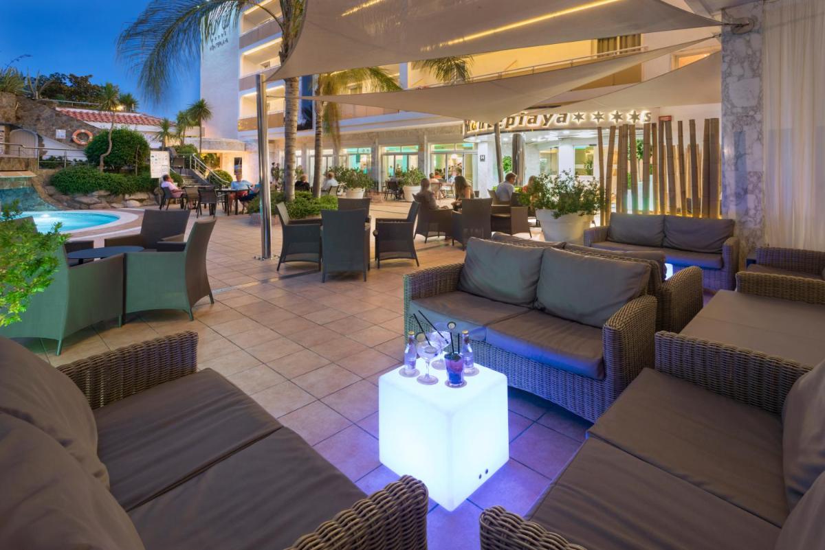 Zona de estar de Sumus Hotel Monteplaya & SPA 4Sup - Adults Only