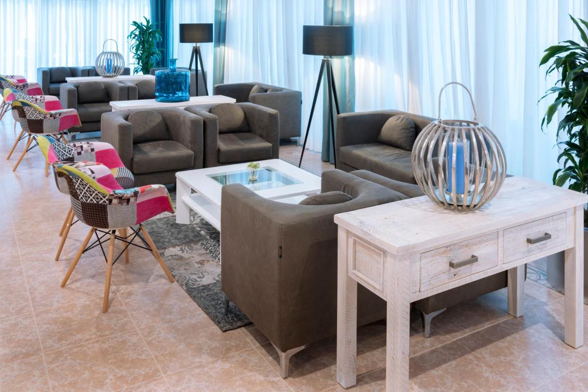 Zona de estar de Sumus Hotel Monteplaya & SPA 4Sup - Adults Only