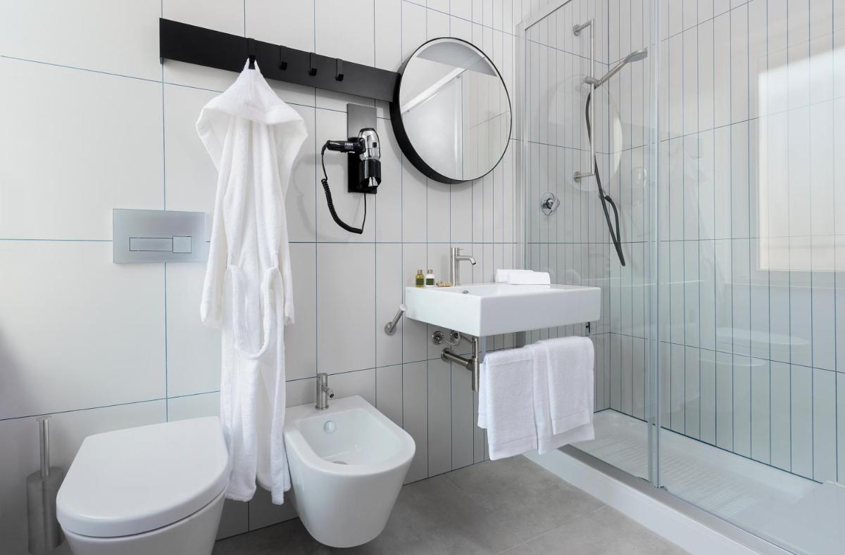 BnBiz - Coworking Hotel - Housity