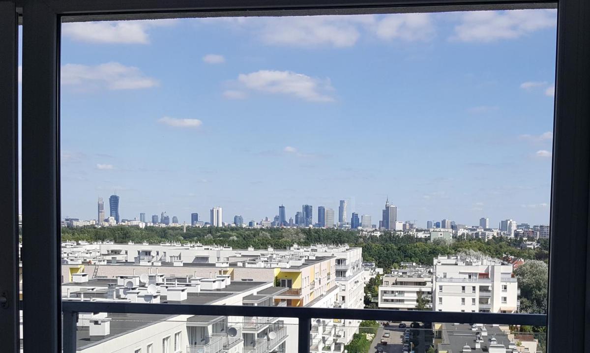 Walk distance to mokotow business park - Housity