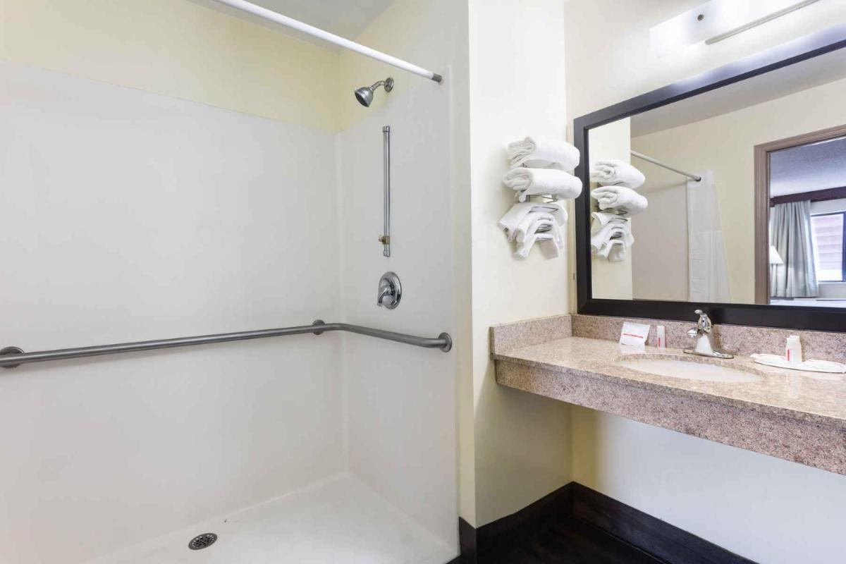Heritage Inn Augusta - Housity