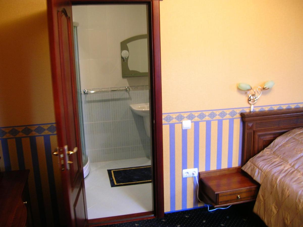 Zolotoie Runo - Housity