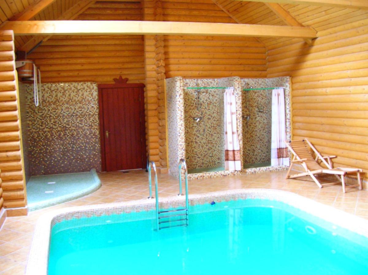 Zolotoie Runo - Housity