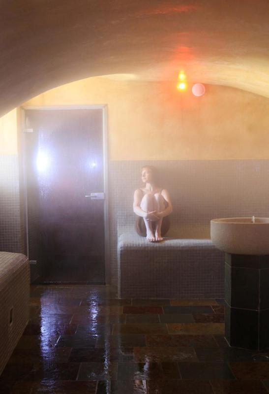 Coin salon dans l'établissement Domaine Saint-Roch Hotel Spa