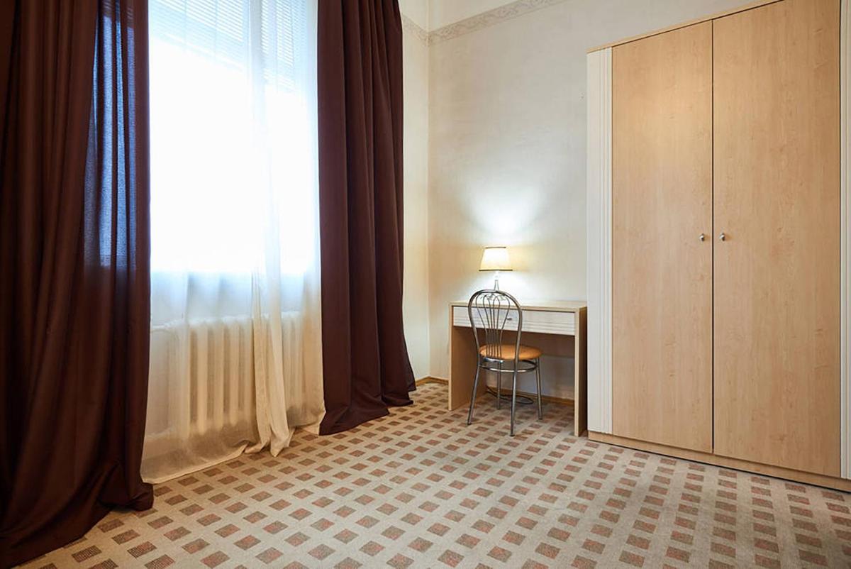 Home Hotel Apartments on Khreshchatyk Area - Housity