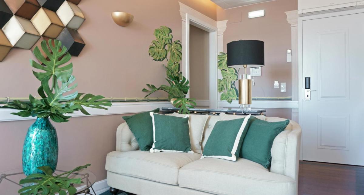 Lisbon Colours Bairro Alto Apartments - Housity