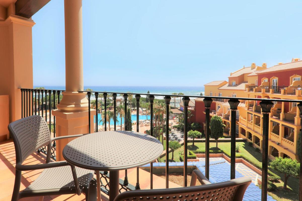 Un balcón o terraza de Iberostar Waves Málaga Playa
