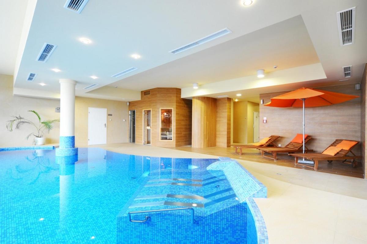 Hotel Alpejski - Housity