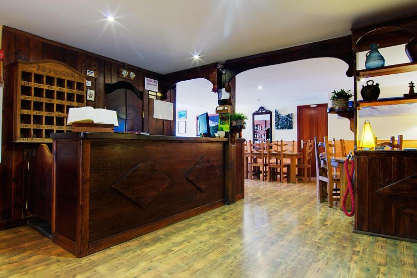 Hotel La Posada - Housity