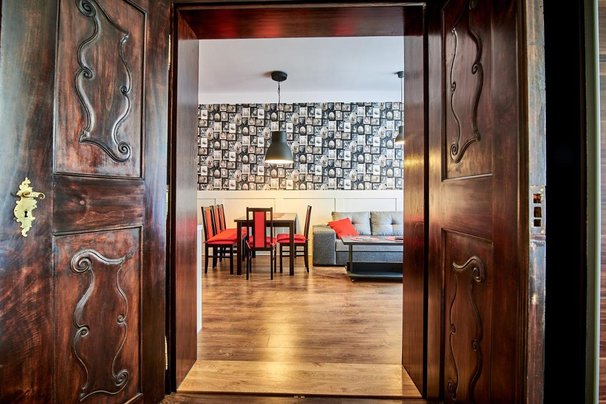 Apartamenty Kowary - Na Kowarskiej Starówce - Housity