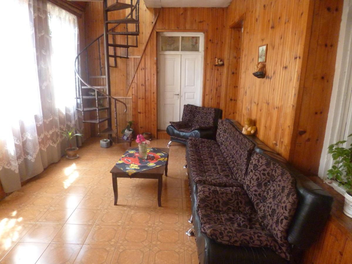 Guest House Gabo - Housity