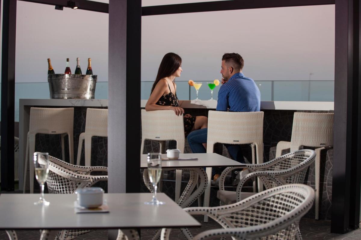 Clientes alojados en Fénix Torremolinos - Adults Only Recommended