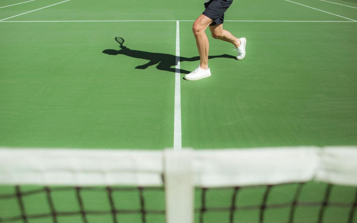 Tennis ou squash au sein de l'hôtel ou à proximité