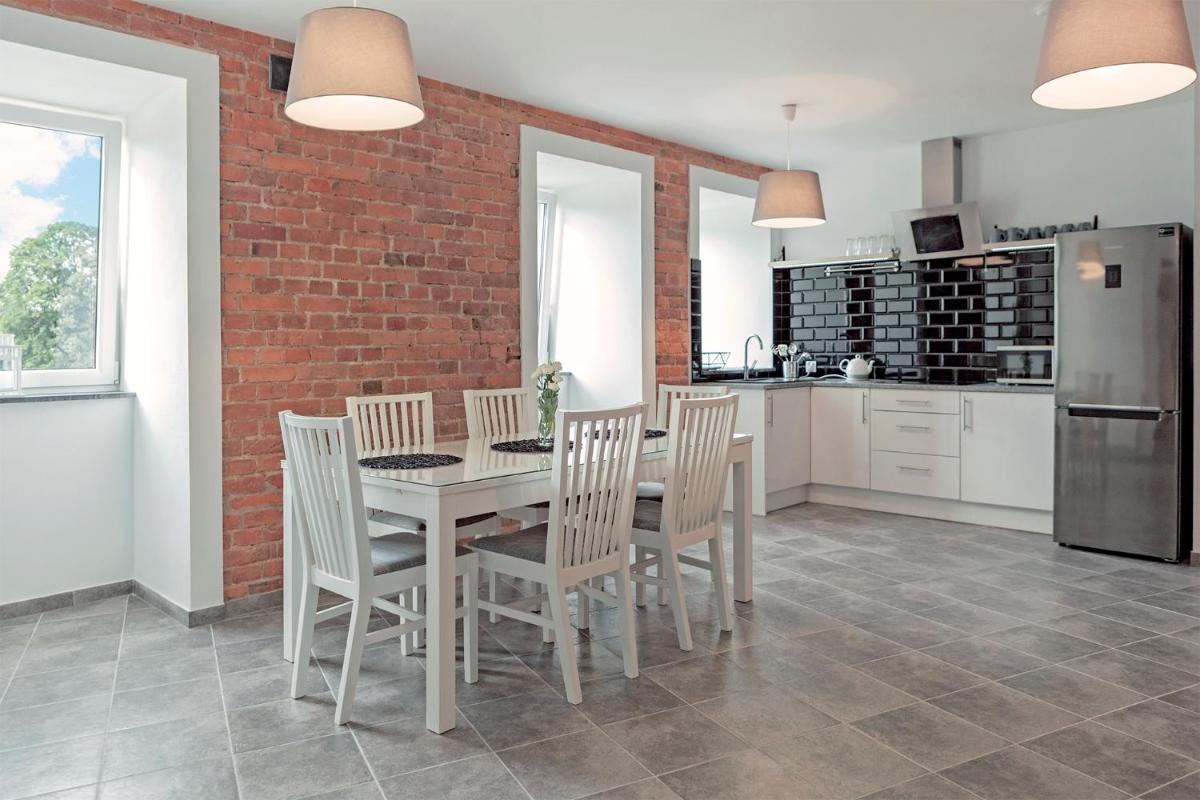 Apartamenty w starym browarze 1 - Housity