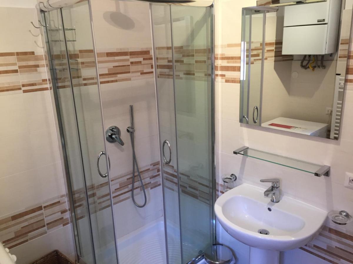 Flavia Rooftop Apartments - Housity