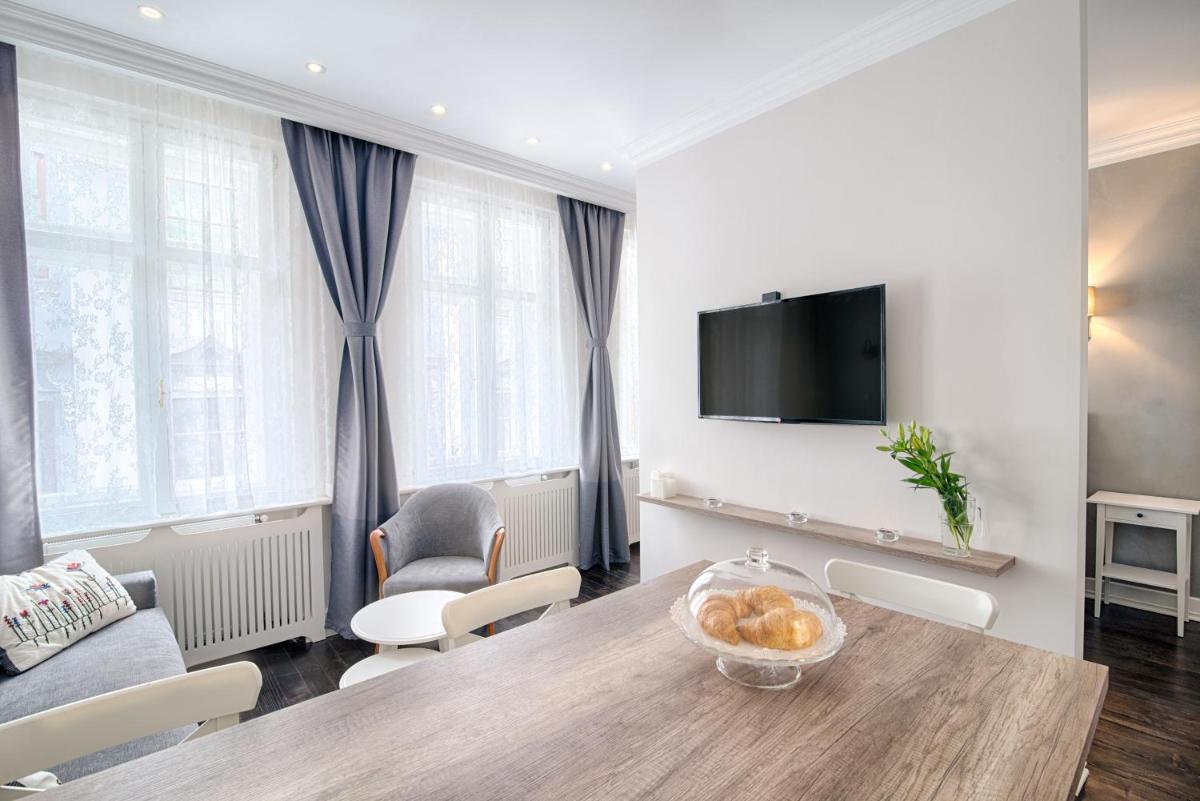 Sweet 16 Studio - Hizvo