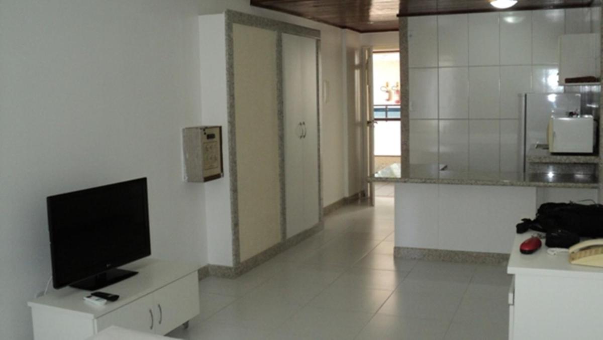 Studio na praia da Barra - Housity
