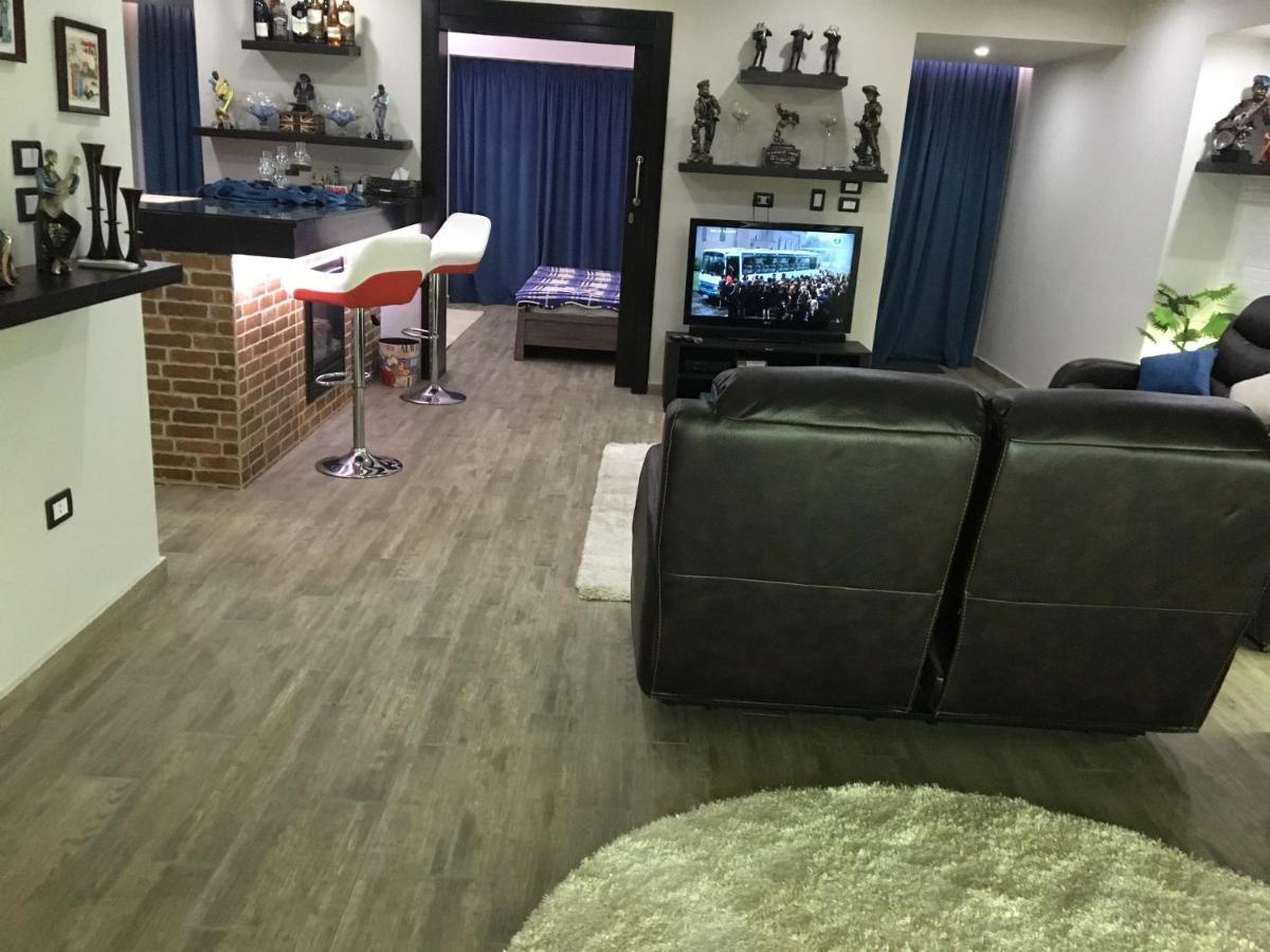 Sporting Suite Studio - Housity