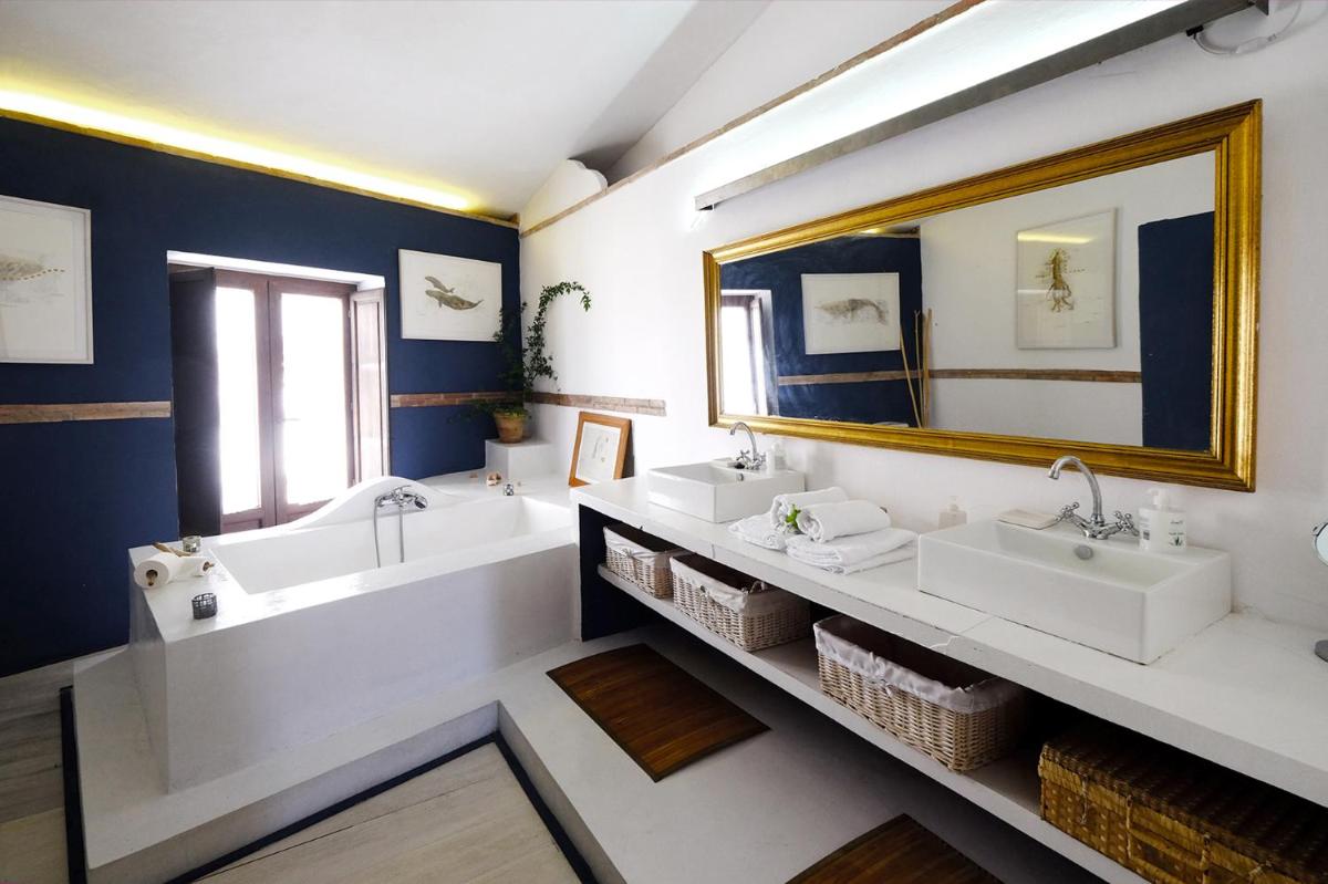 La Casa de la Luz. ArtistHome - Housity