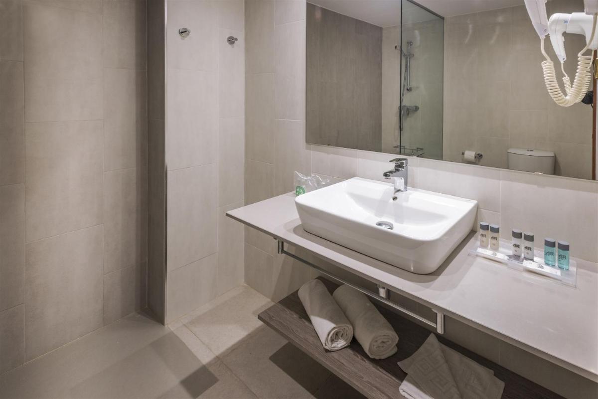 Un baño de 4R Gran Regina