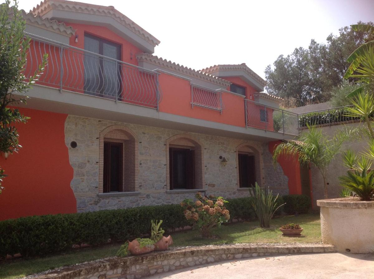 Villa Antonella - Housity