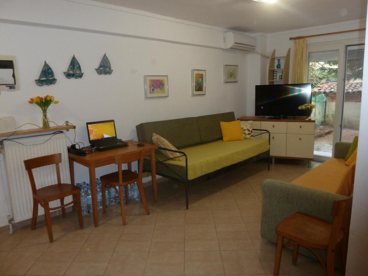 Seaside Apartment - Housity