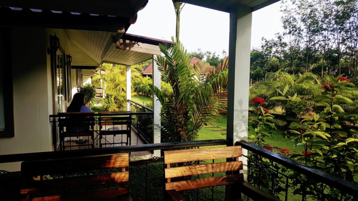 CharPoot Cottage Khao Lak - Housity