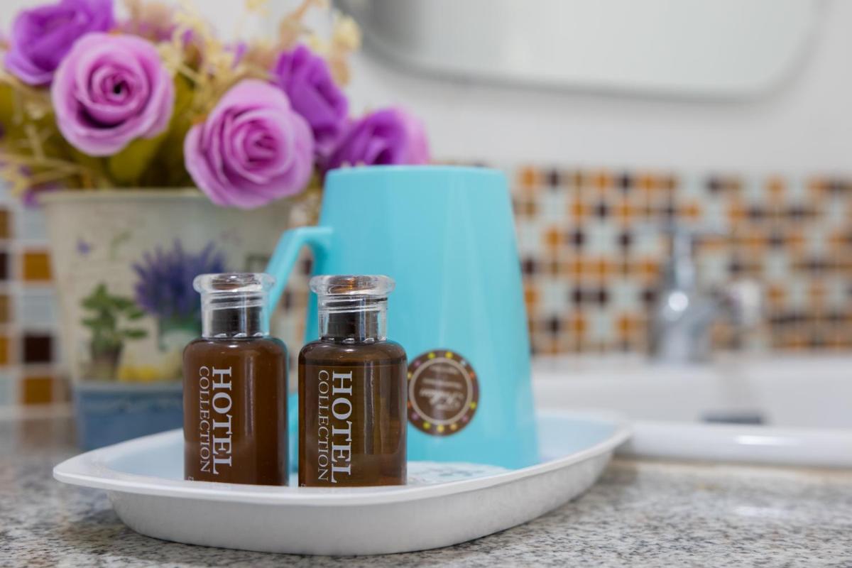 Jr Mansion On Nut Soi 25 - Housity