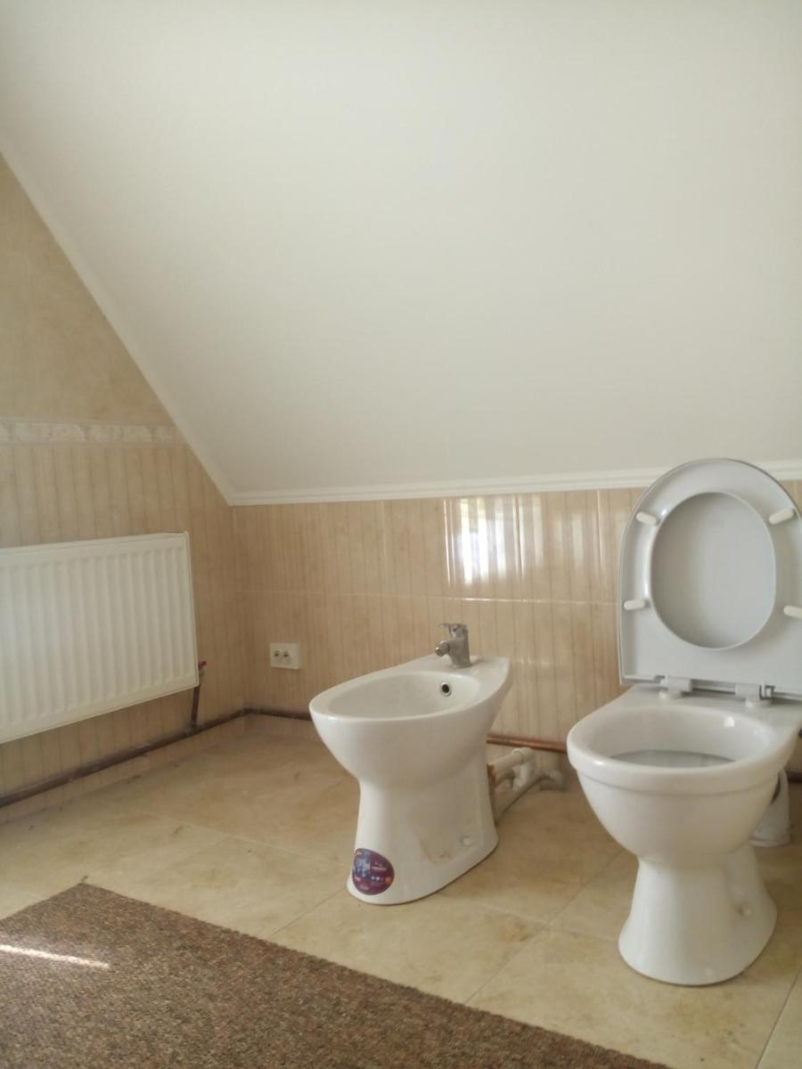 Oselya Guest House - Housity