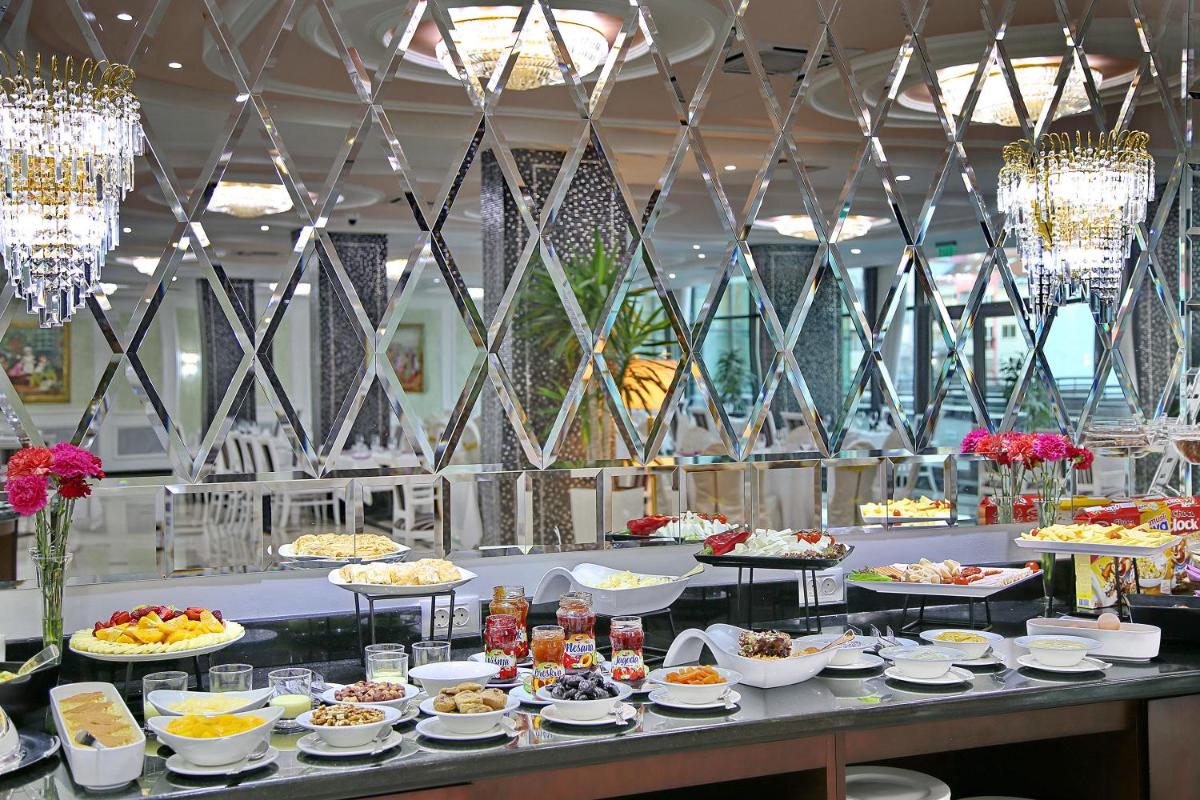 A Hoteli - Hotel Sloboda - Housity
