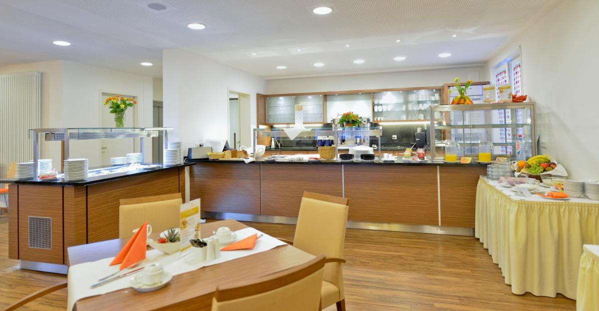 Hotel Klostergarten - Housity