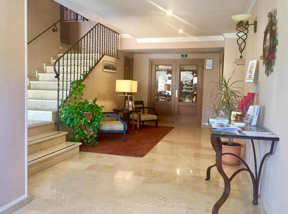 Hotel Sierra Hidalga - Housity