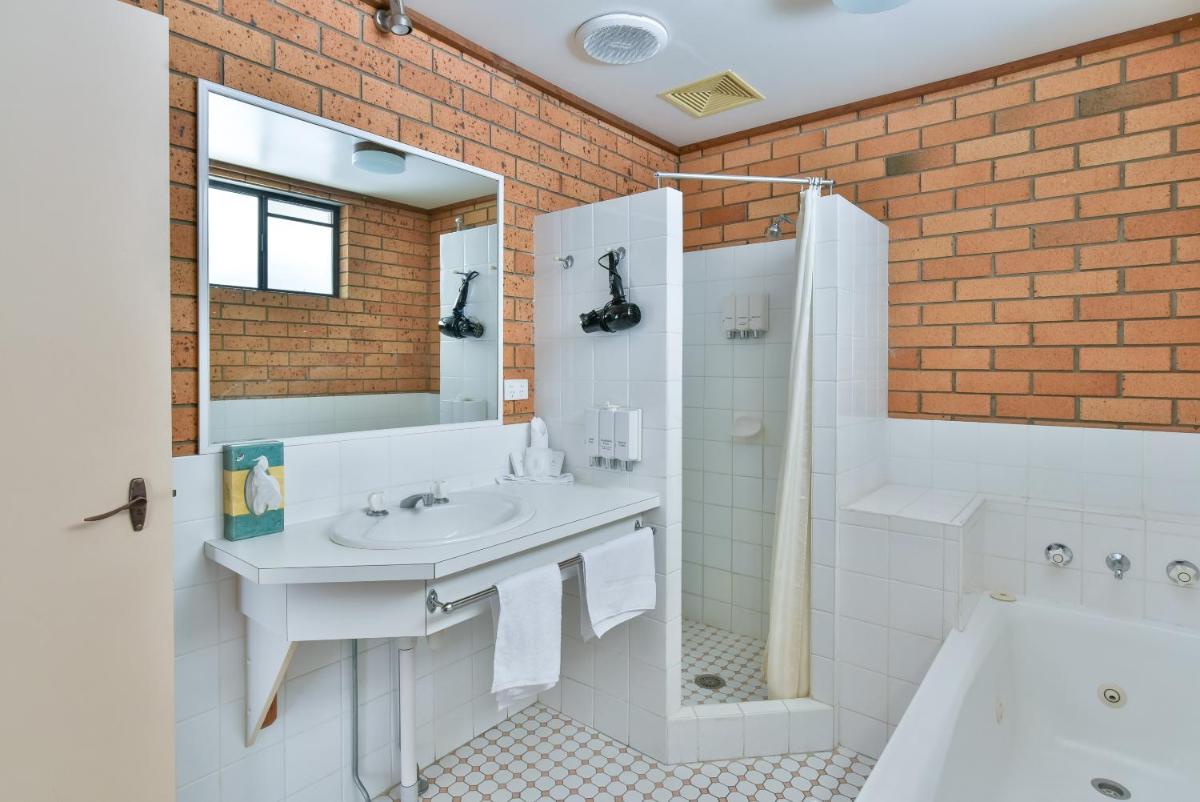 Coffs Windmill Motel - Housity