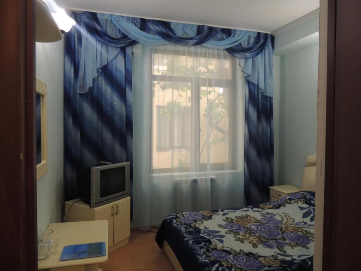 Hotel Leto - Housity